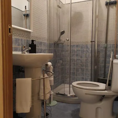 아파트 Cornisa Tourists *