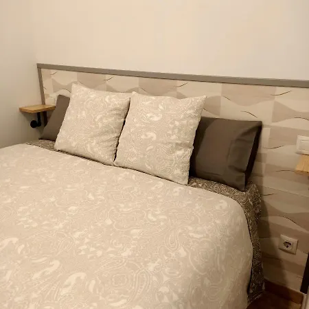 Cornisa Tourists Apartamento Toledo