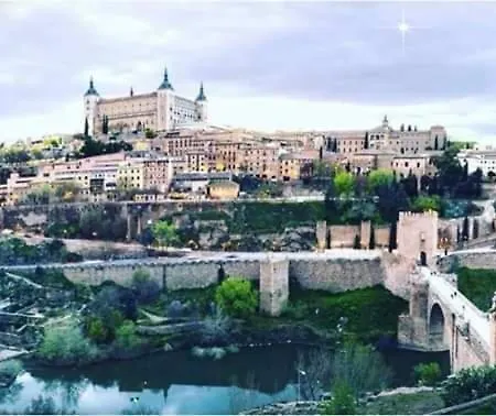 Apartamento Cornisa Tourists Toledo